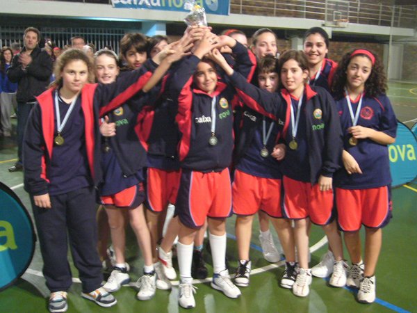 Campión Torneo Infantil Feminino serie Seis do Nadal. 4.04.10